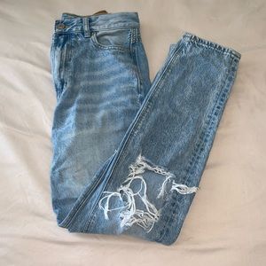 American Eagle Mom Jeans